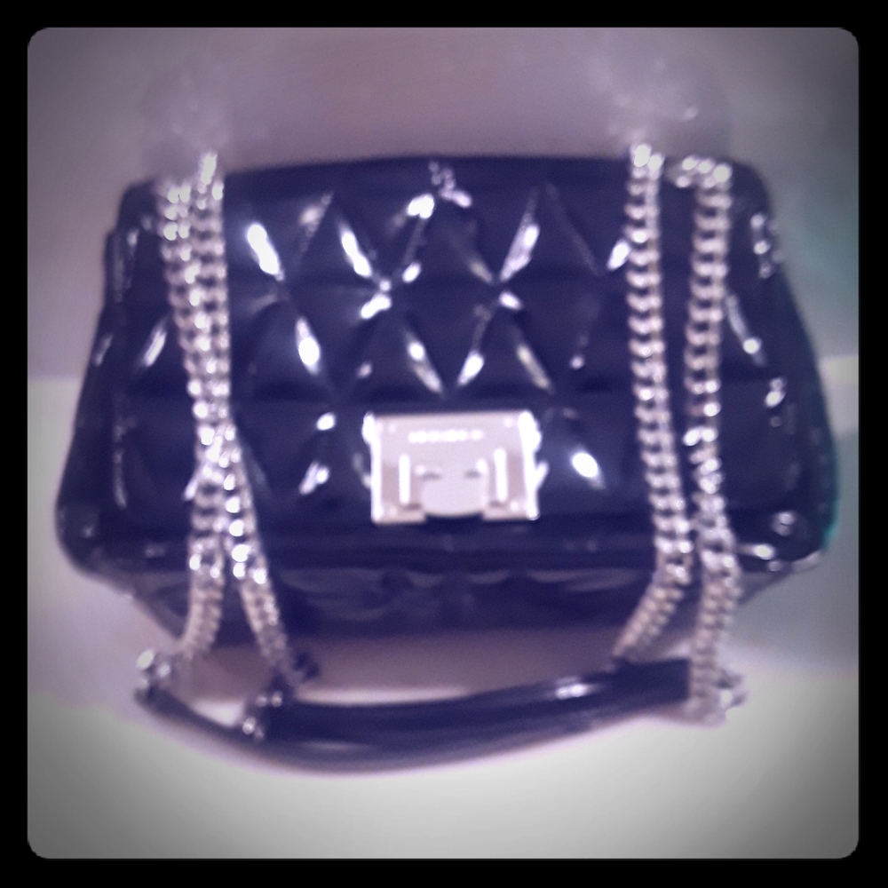 Patent leather purse
